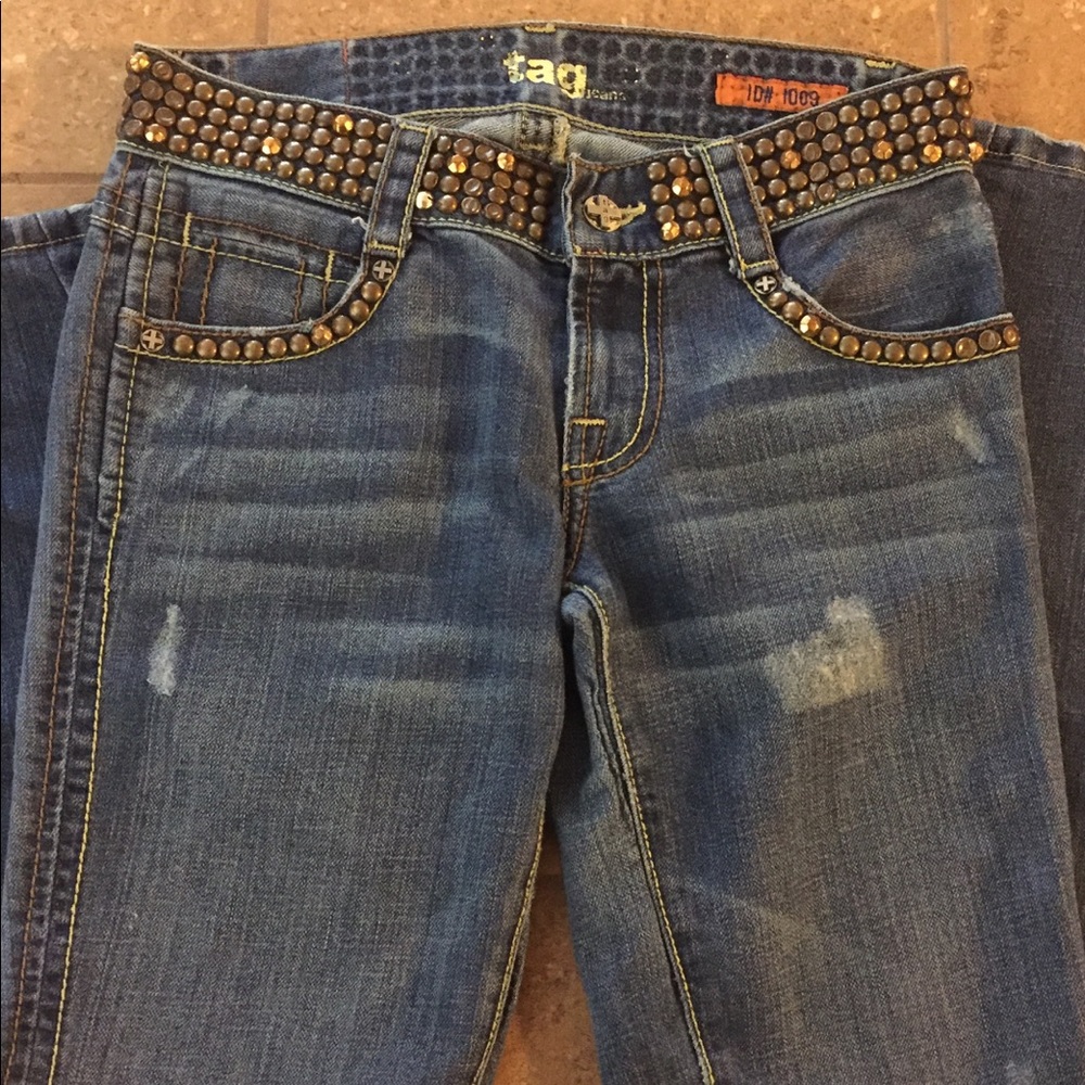 Tag Jeans.  Embellished with studs. ID #1009.